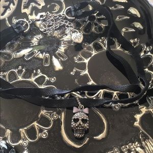 NWOT BetseyJohnson skull chocker